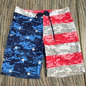 Vineyard Vines Stars Stripes Board Shorts Men 32 American Flag USA Digital Camo